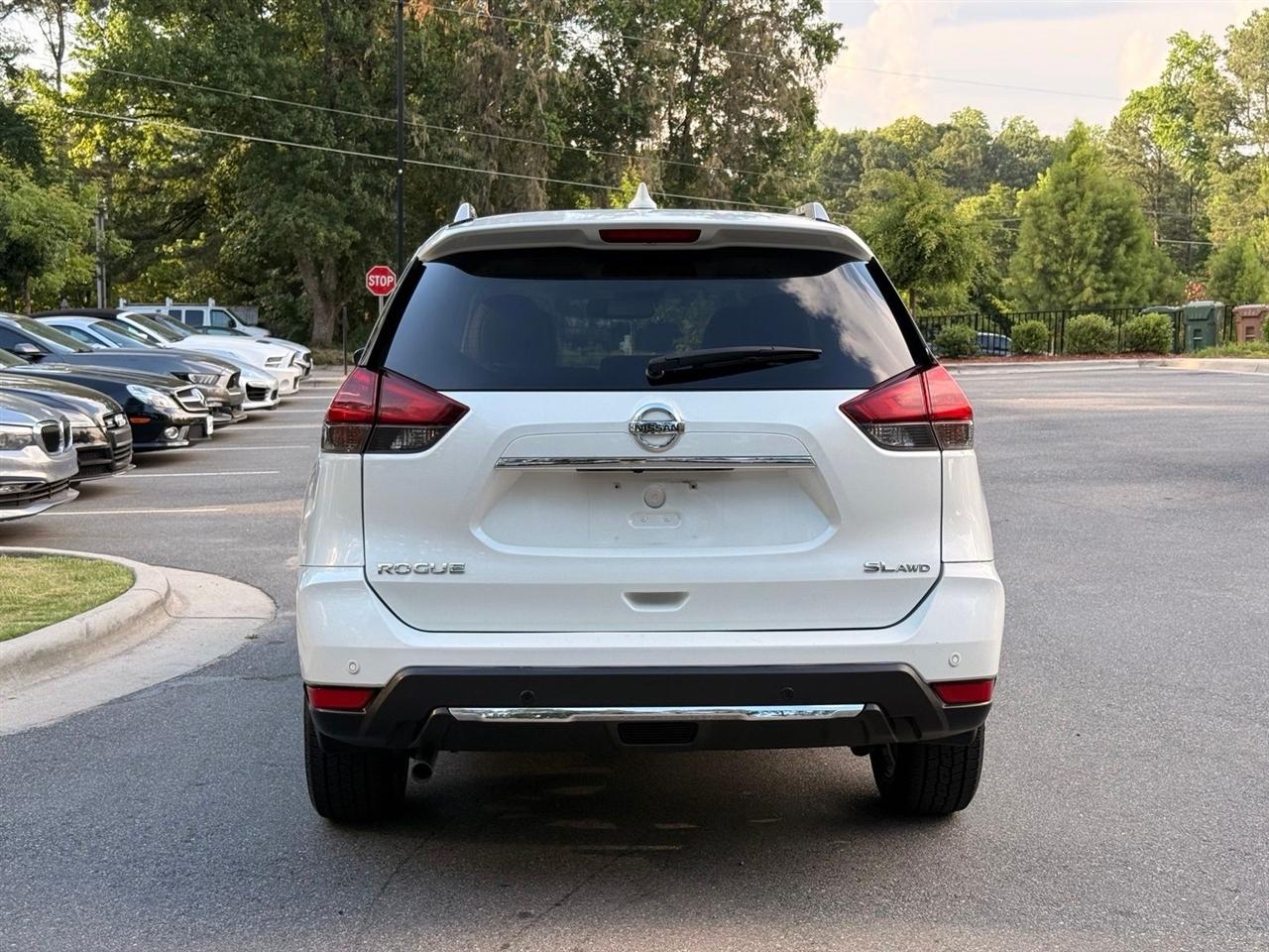 Nissan Rogue  2019