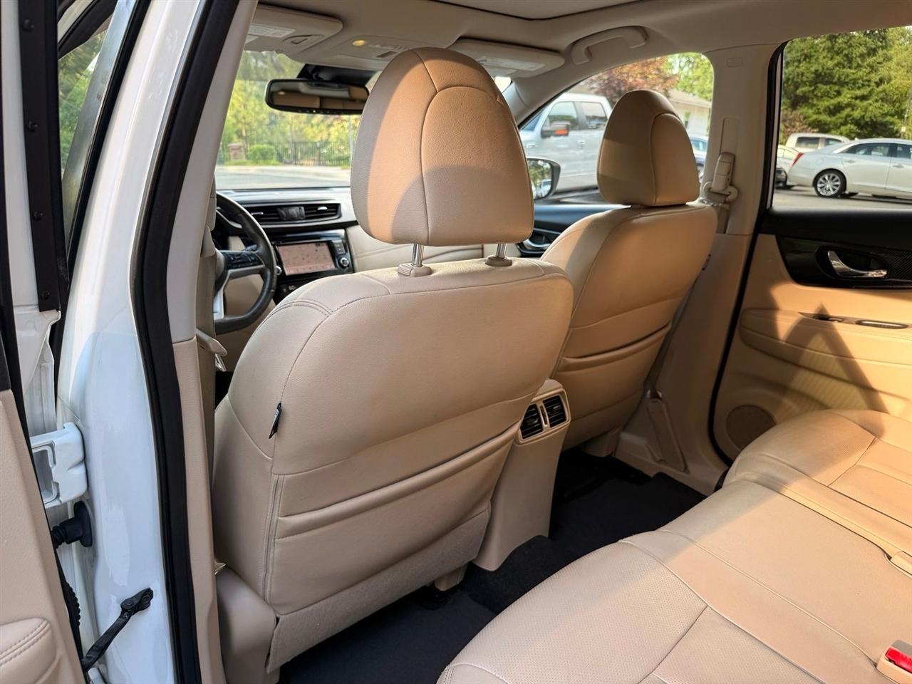 Nissan Rogue  2019
