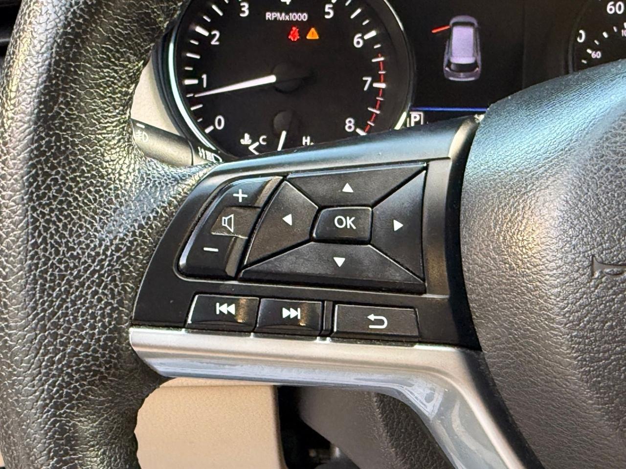 Nissan Rogue  2019