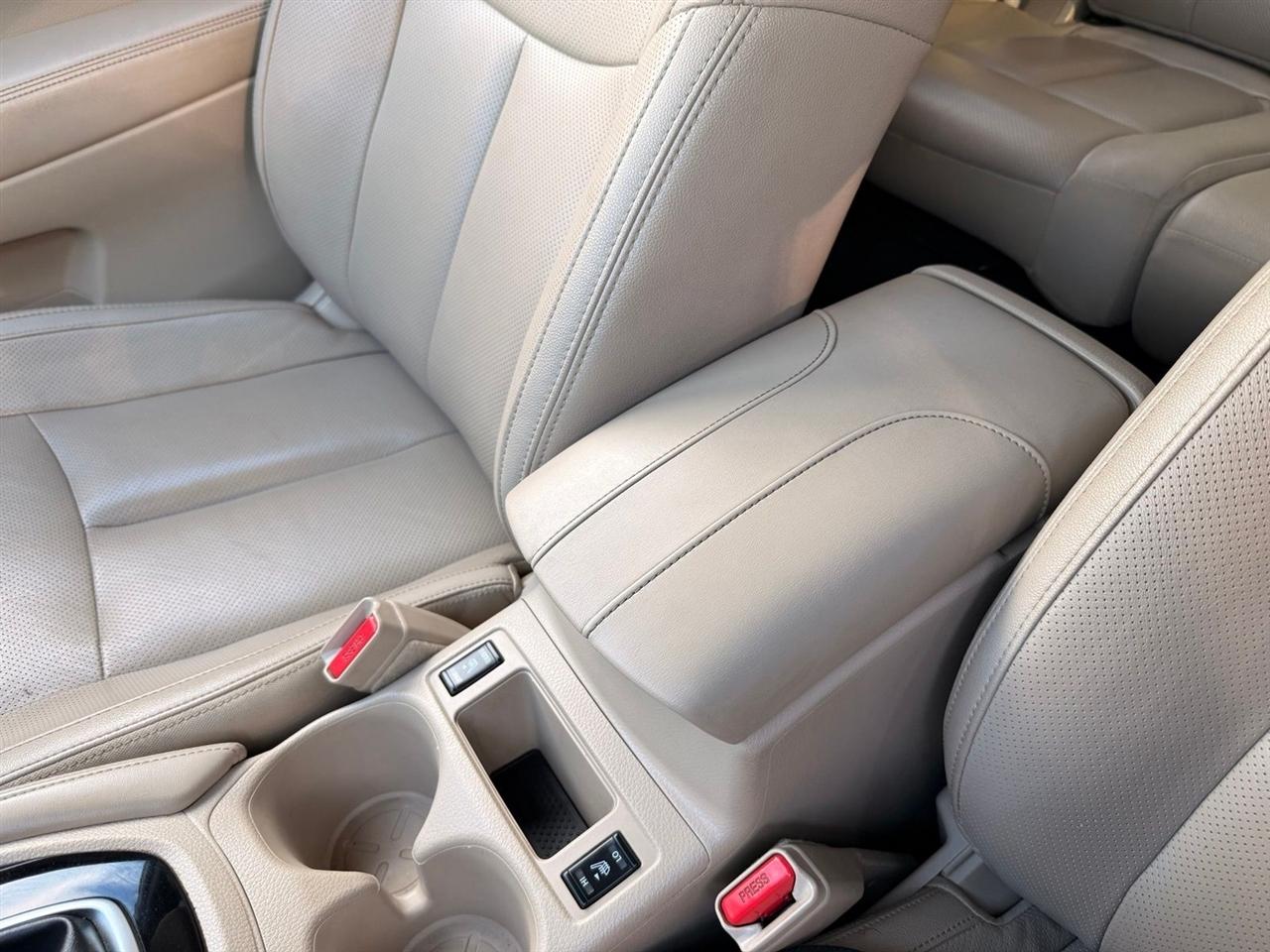 Nissan Rogue  2019