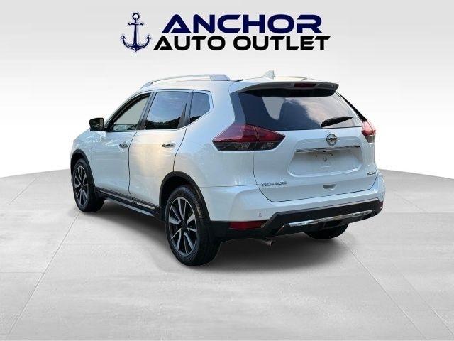 Nissan Rogue  2019
