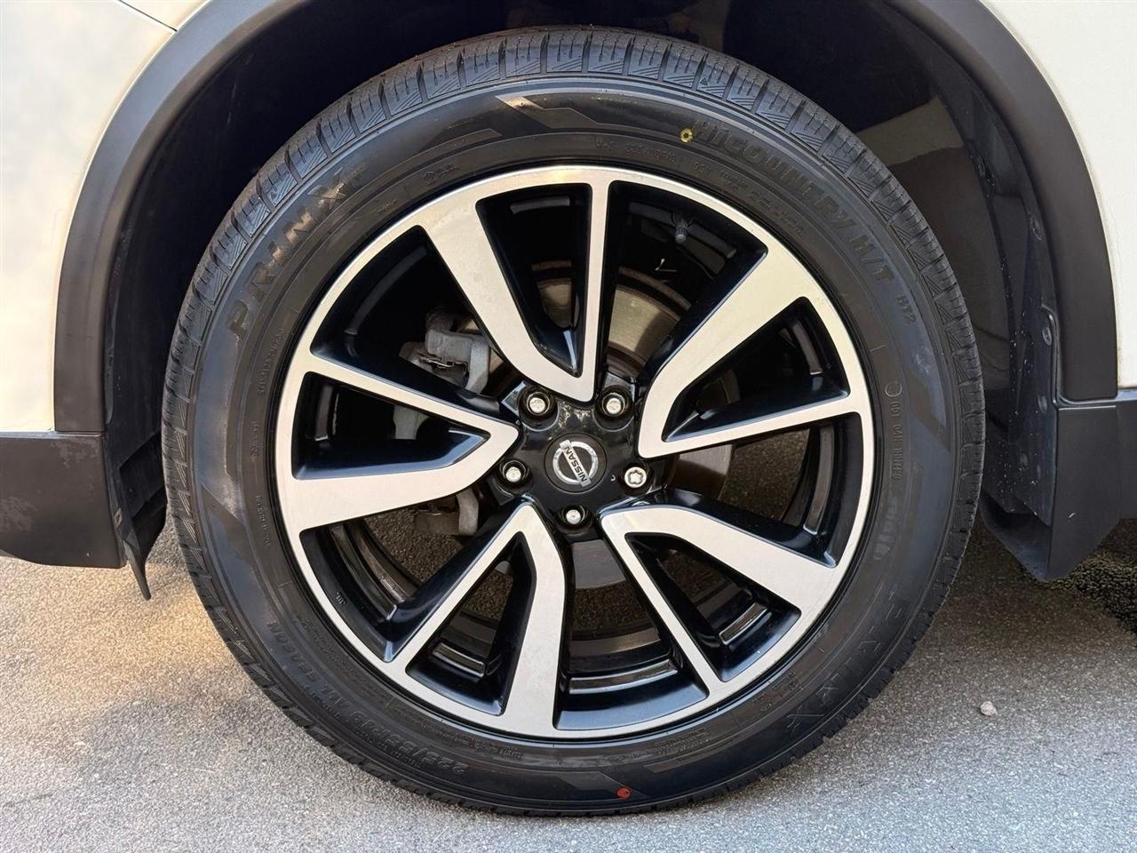 Nissan Rogue  2019