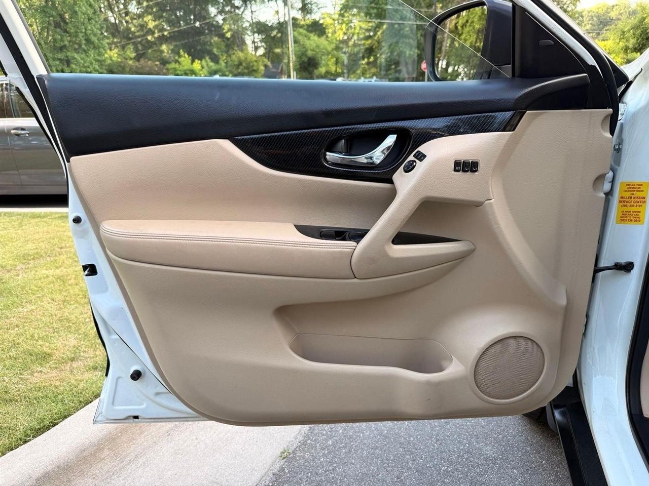 Nissan Rogue  2019