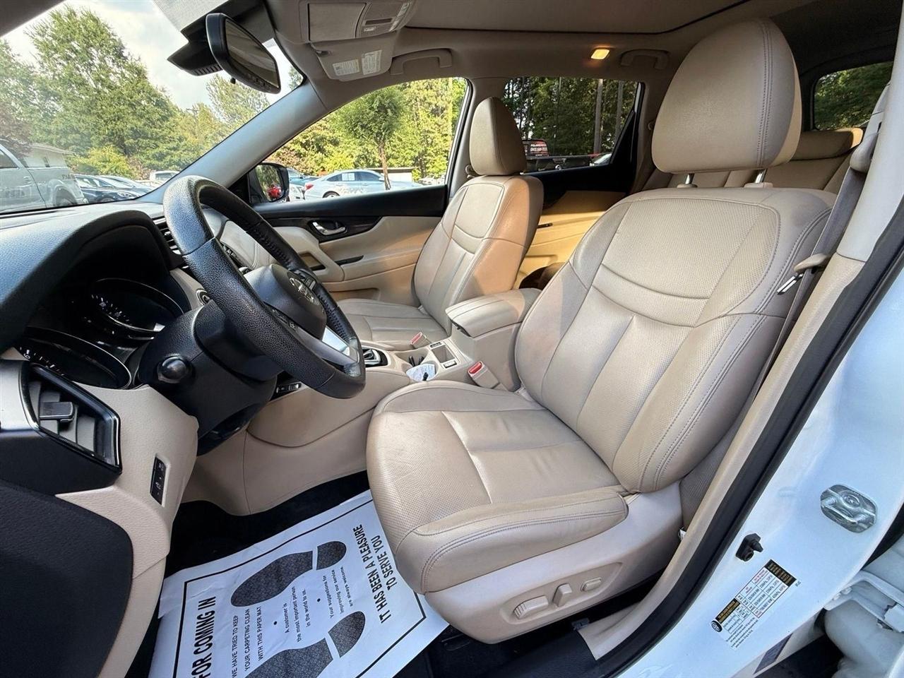 Nissan Rogue  2019
