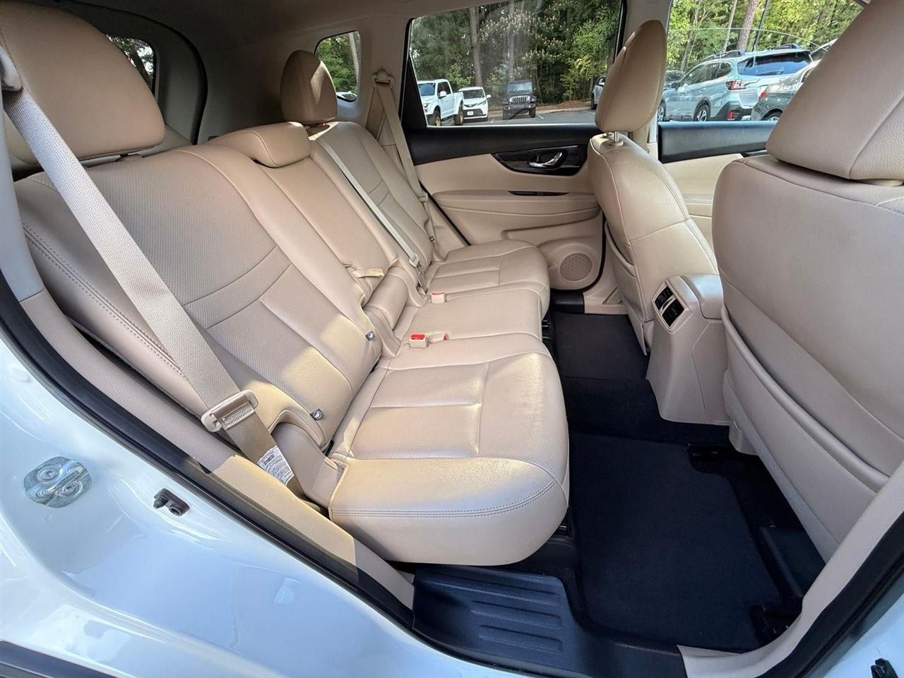 Nissan Rogue  2019