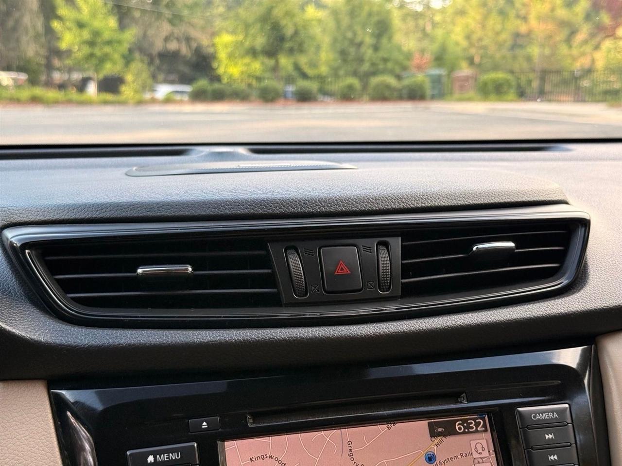 Nissan Rogue  2019