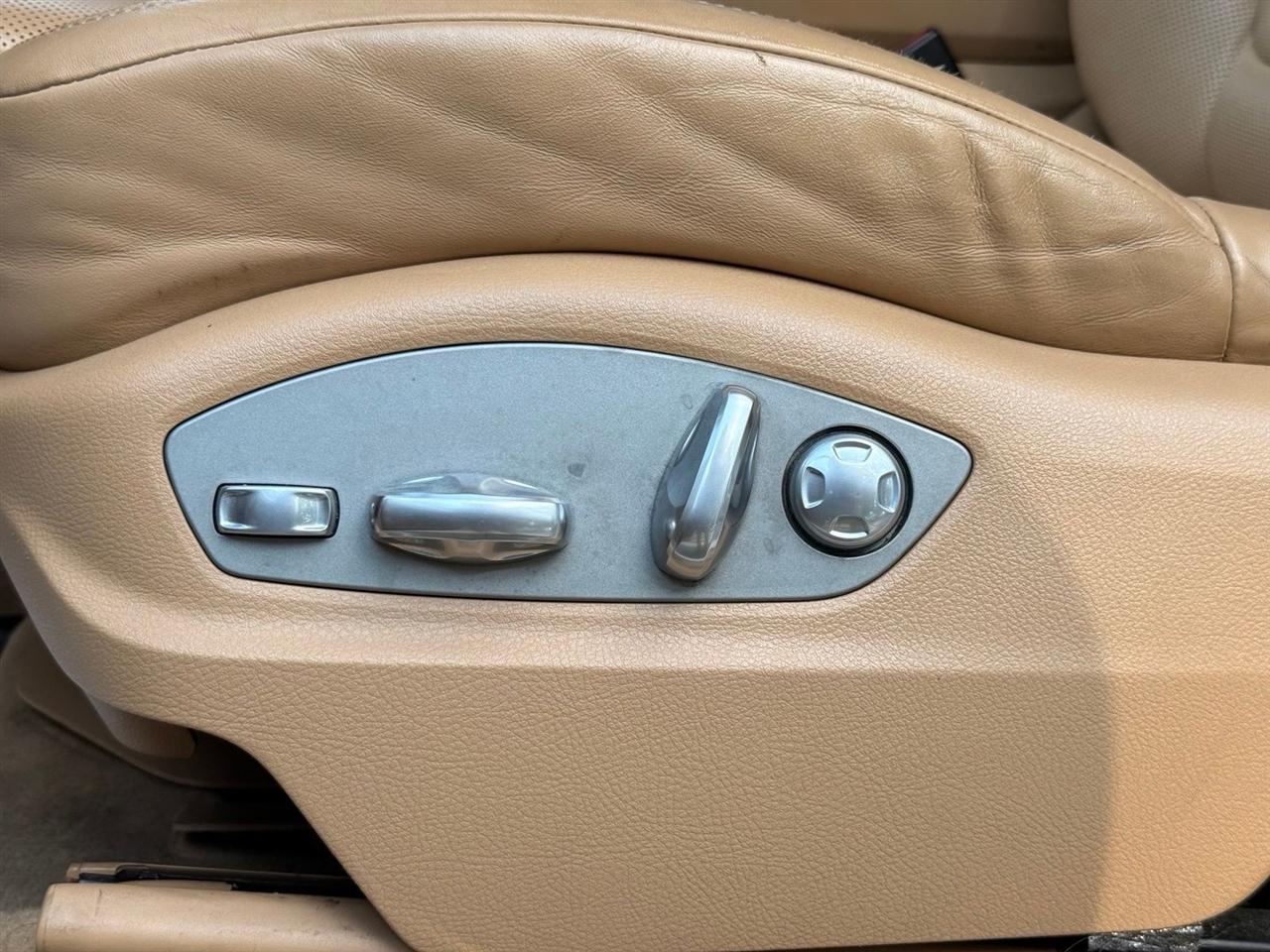 Porsche Cayenne  2014