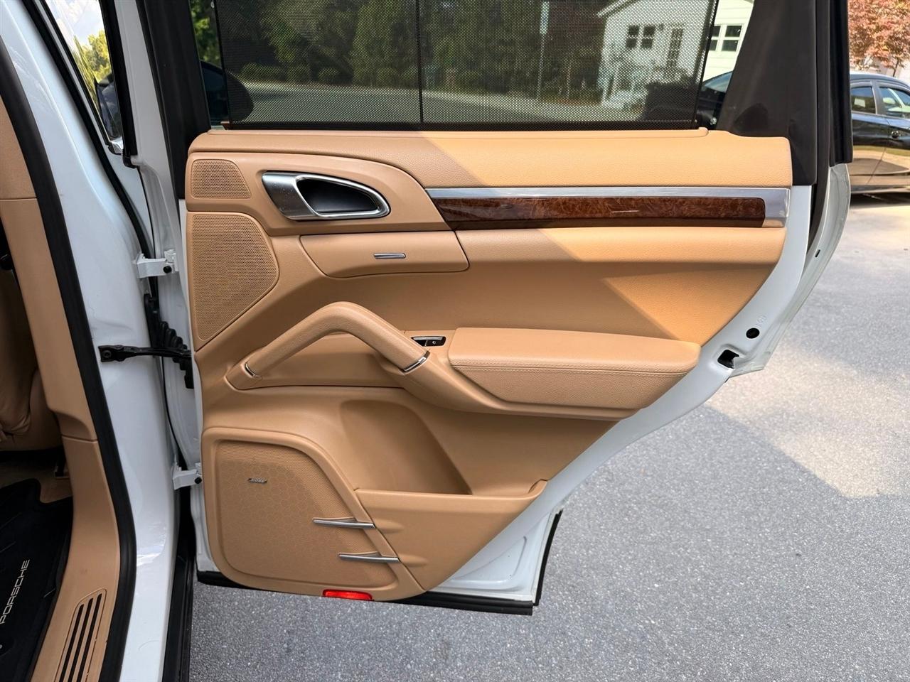 Porsche Cayenne  2014