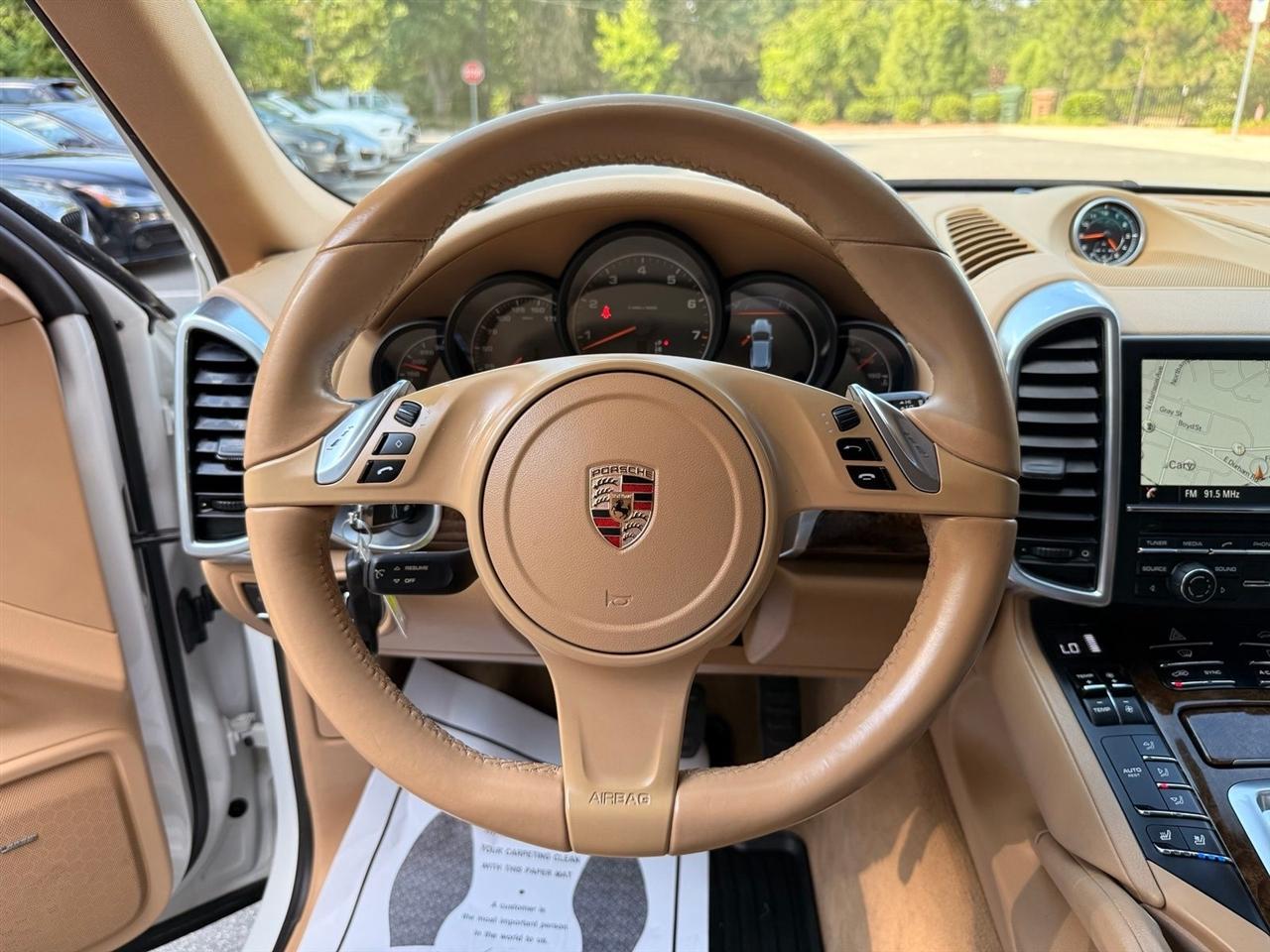 Porsche Cayenne  2014