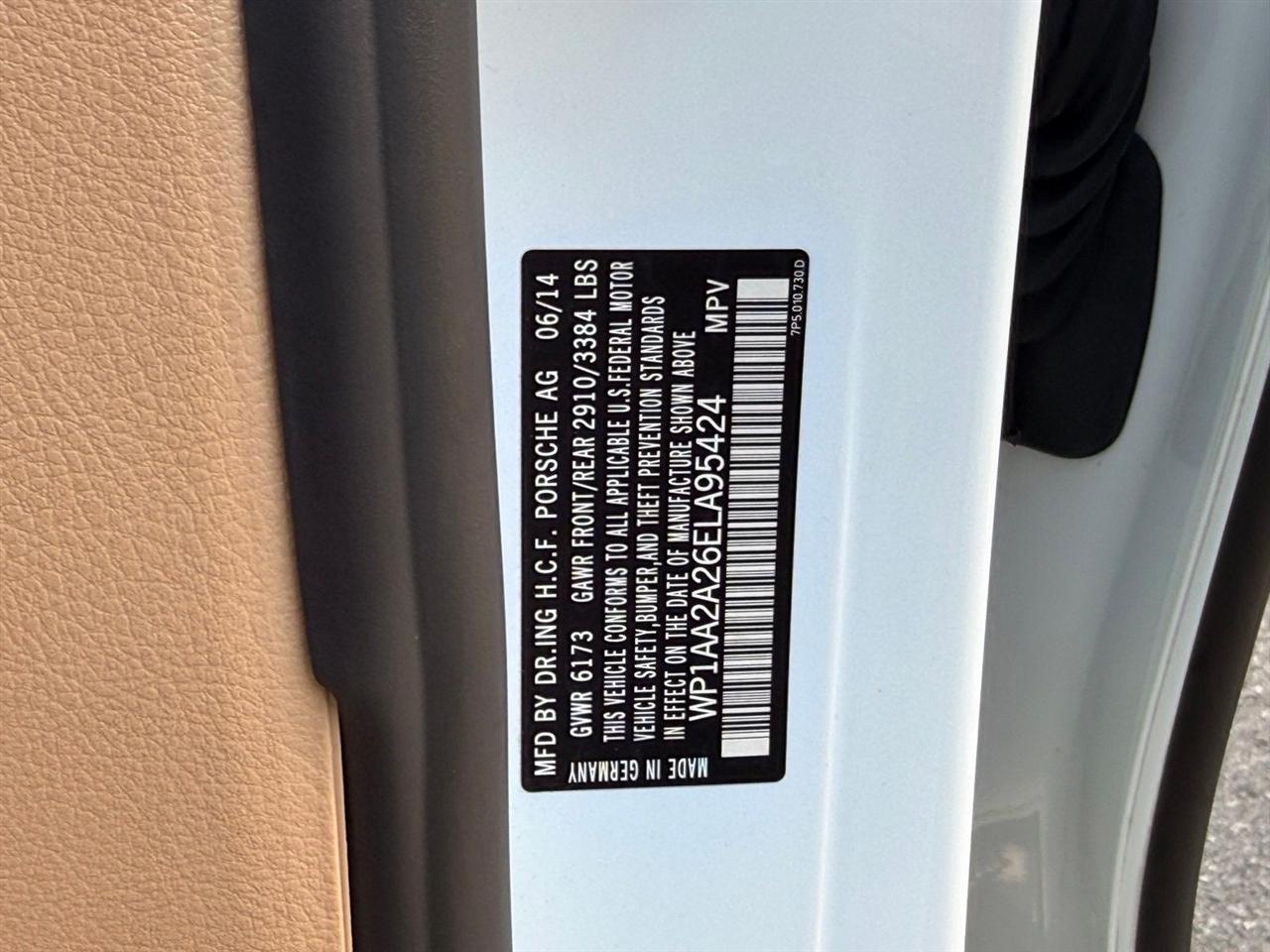 Porsche Cayenne  2014