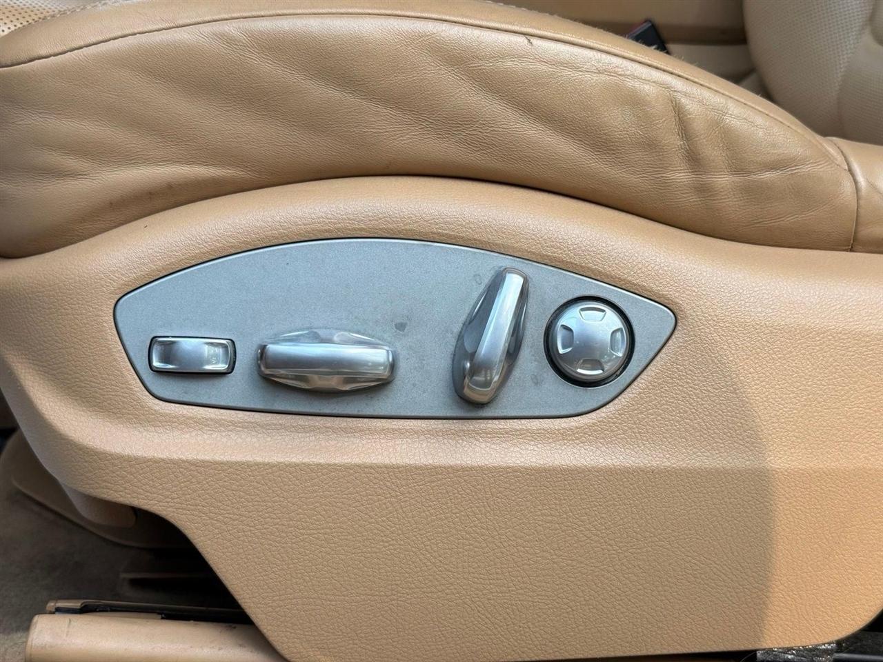 Porsche Cayenne  2014