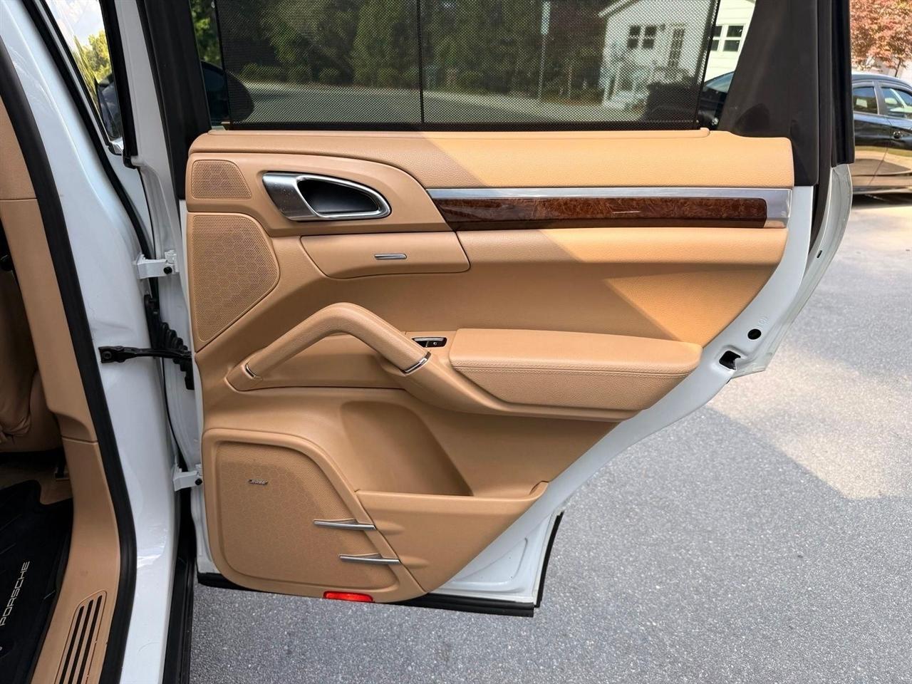 Porsche Cayenne  2014