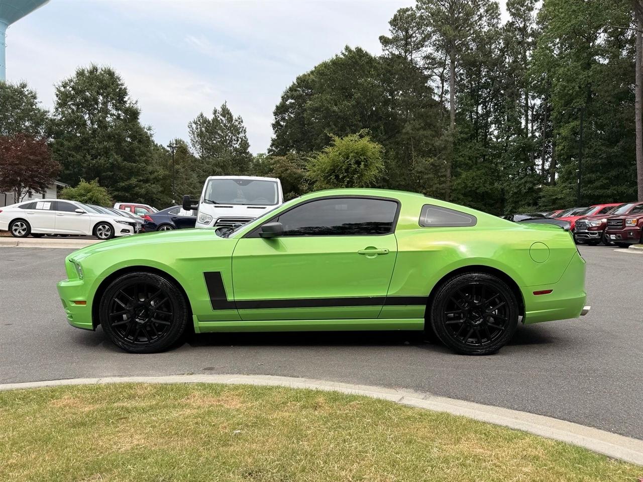 Ford Mustang  2013