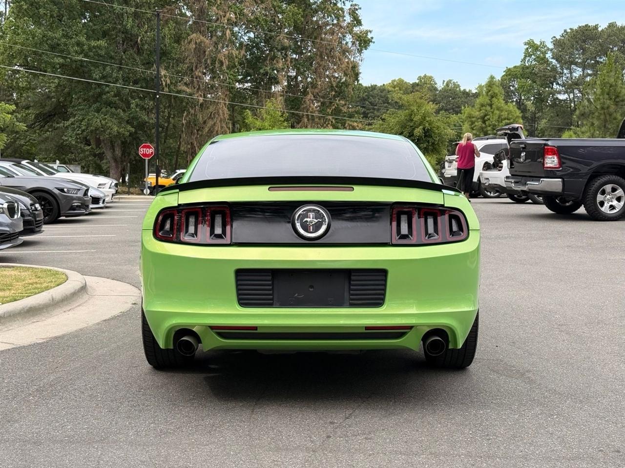 Ford Mustang  2013