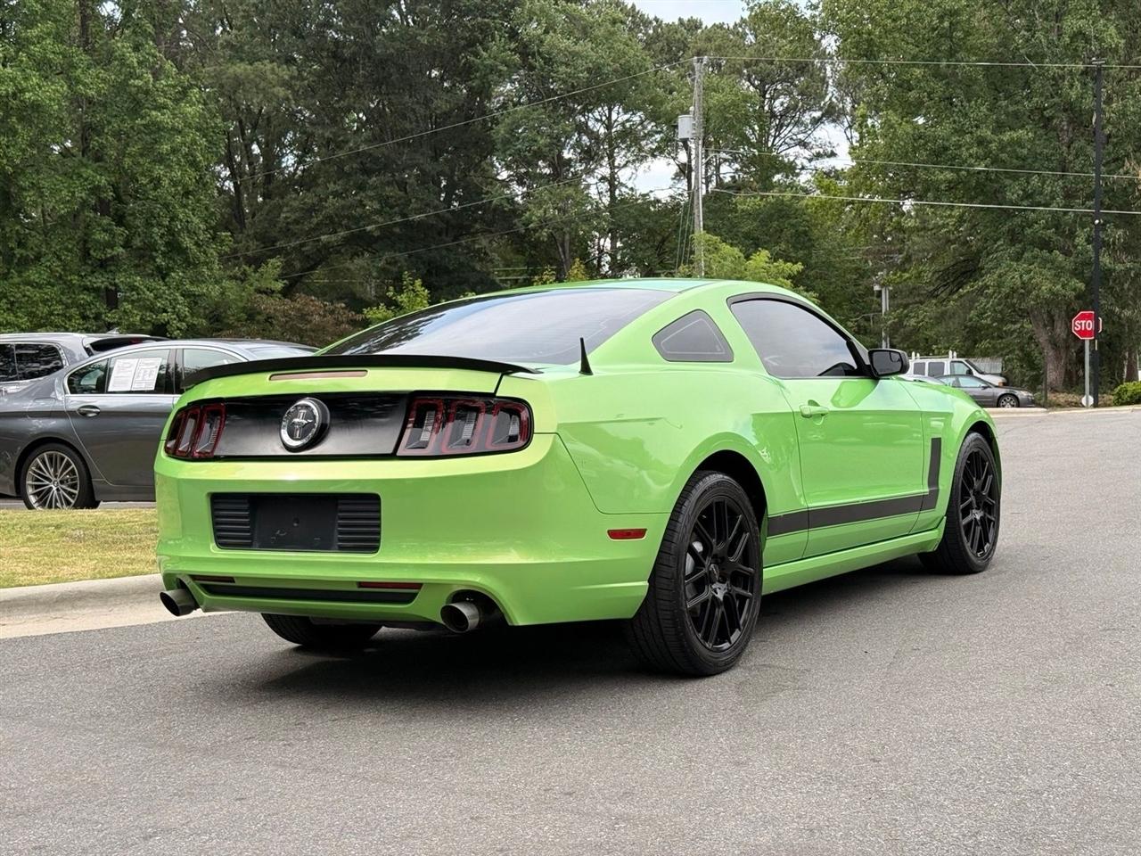 Ford Mustang  2013
