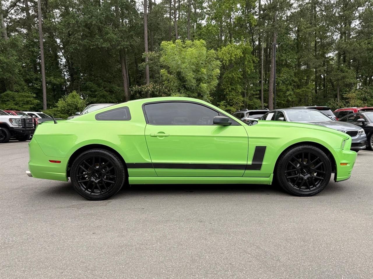 Ford Mustang  2013