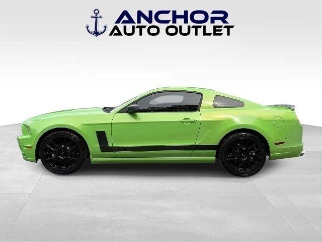 Ford Mustang  2013