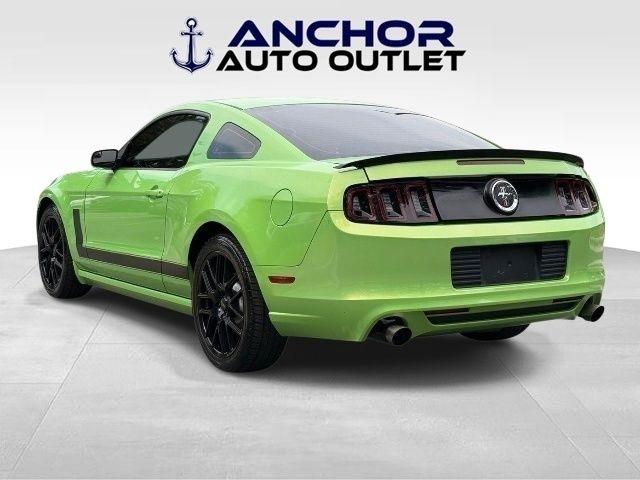 Ford Mustang  2013