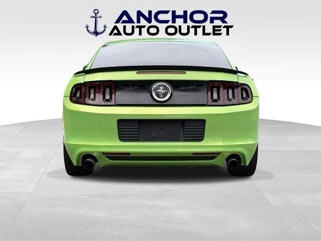 Ford Mustang  2013
