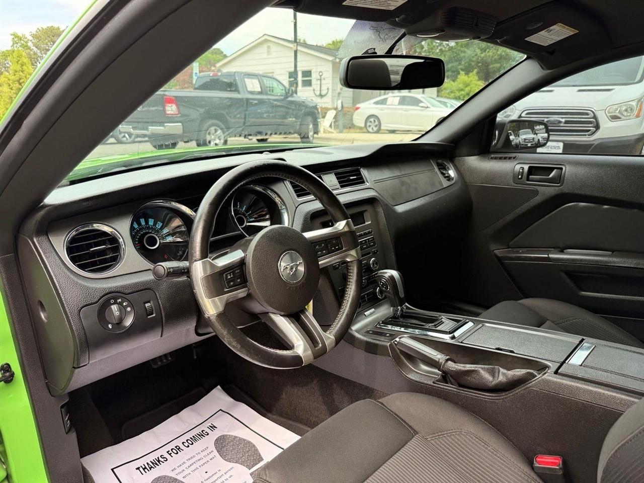 Ford Mustang  2013