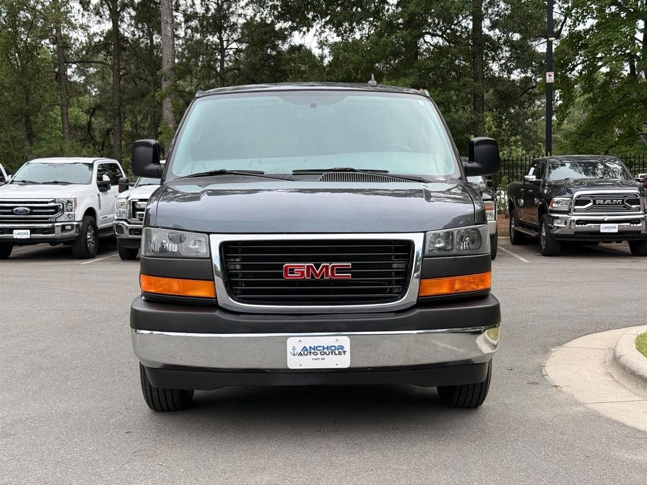 GMC Savana  2017