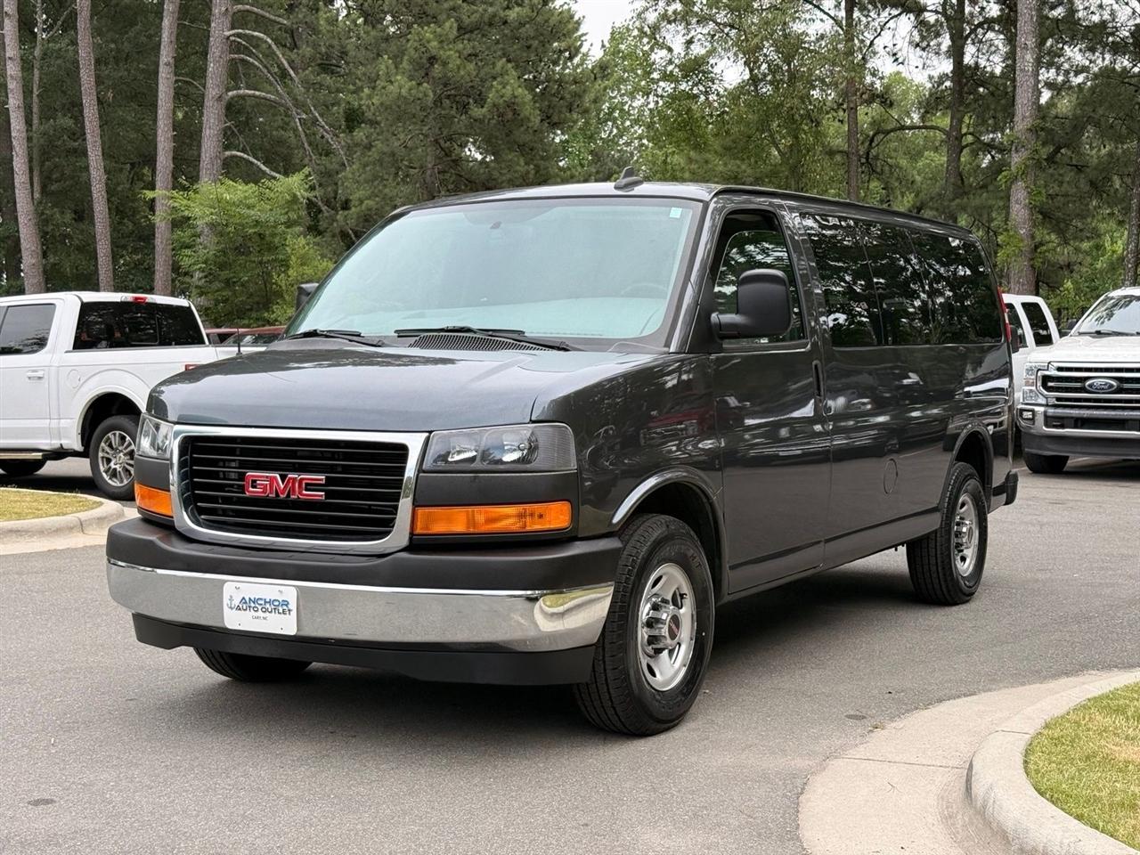 GMC Savana  2017