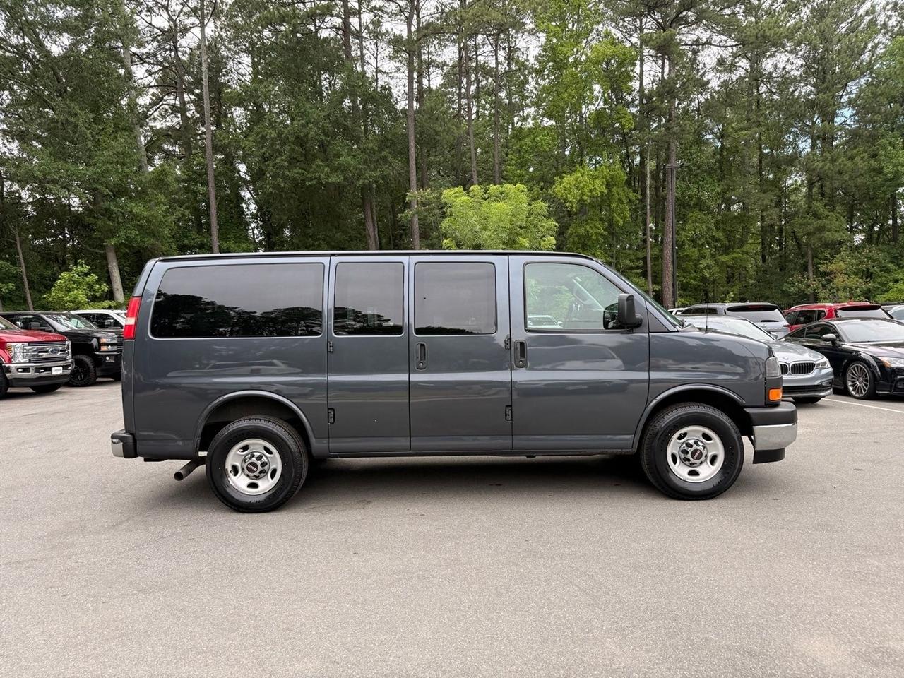GMC Savana  2017