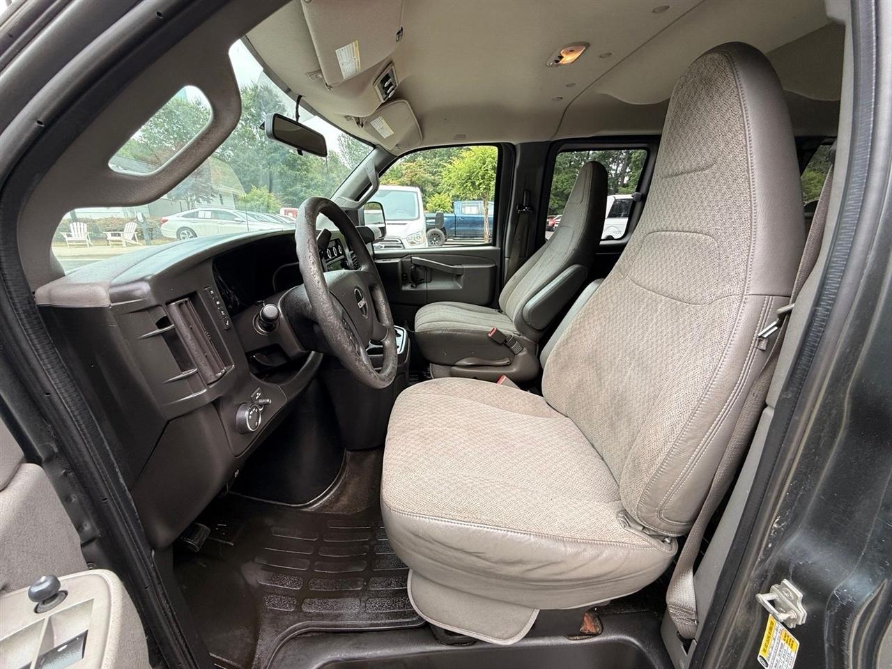 GMC Savana  2017