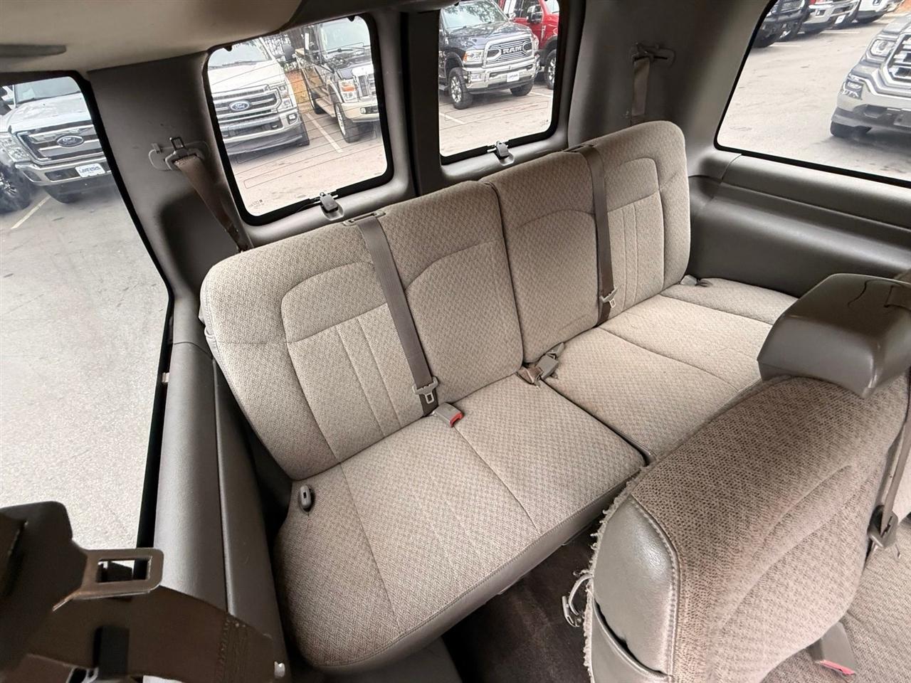 GMC Savana  2017