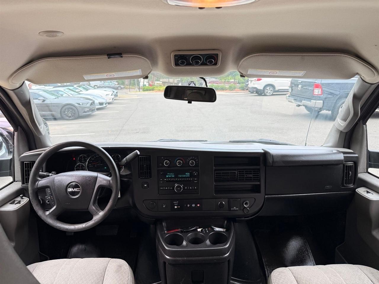 GMC Savana  2017