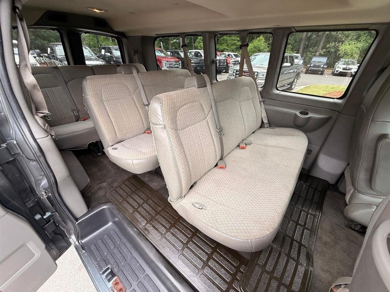 GMC Savana  2017