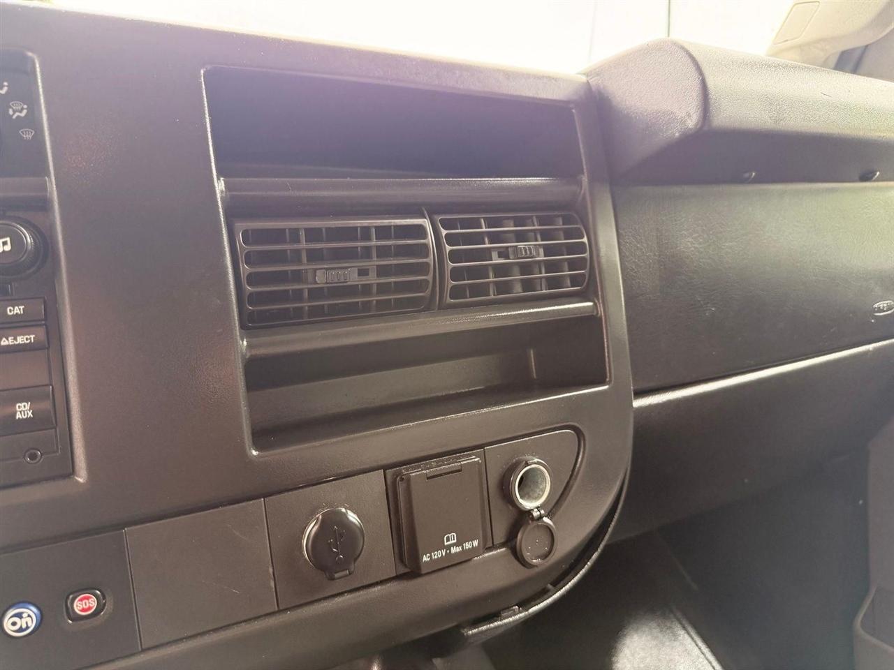 GMC Savana  2017