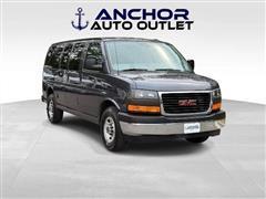 2017 GMC Savana 