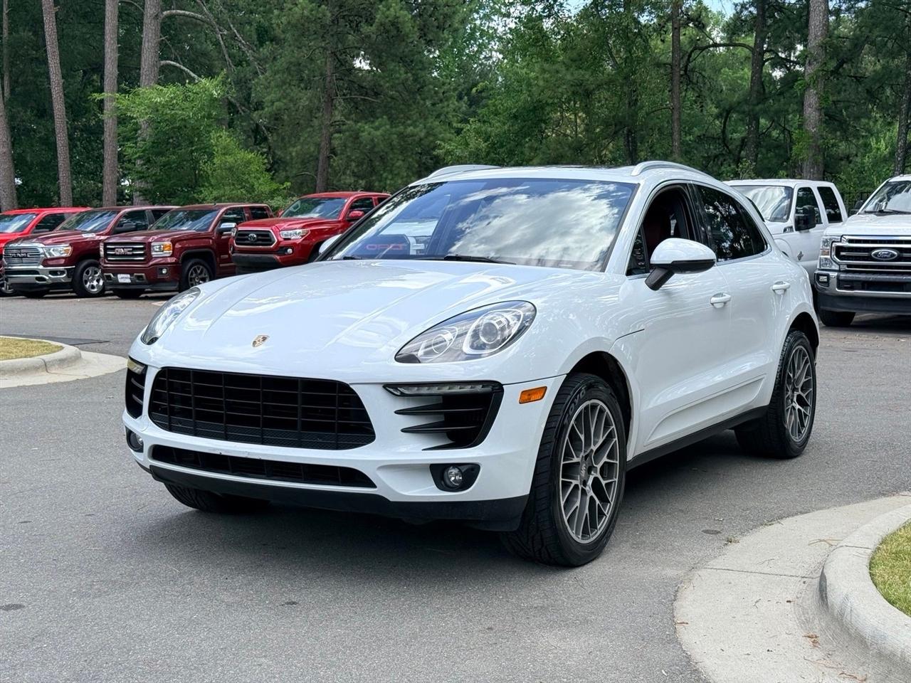 Porsche Macan  2017