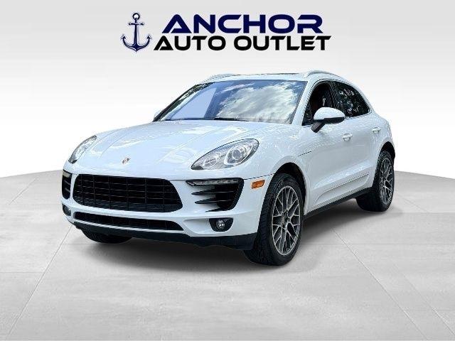 Porsche Macan  2017