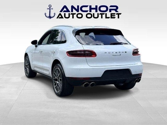 Porsche Macan  2017