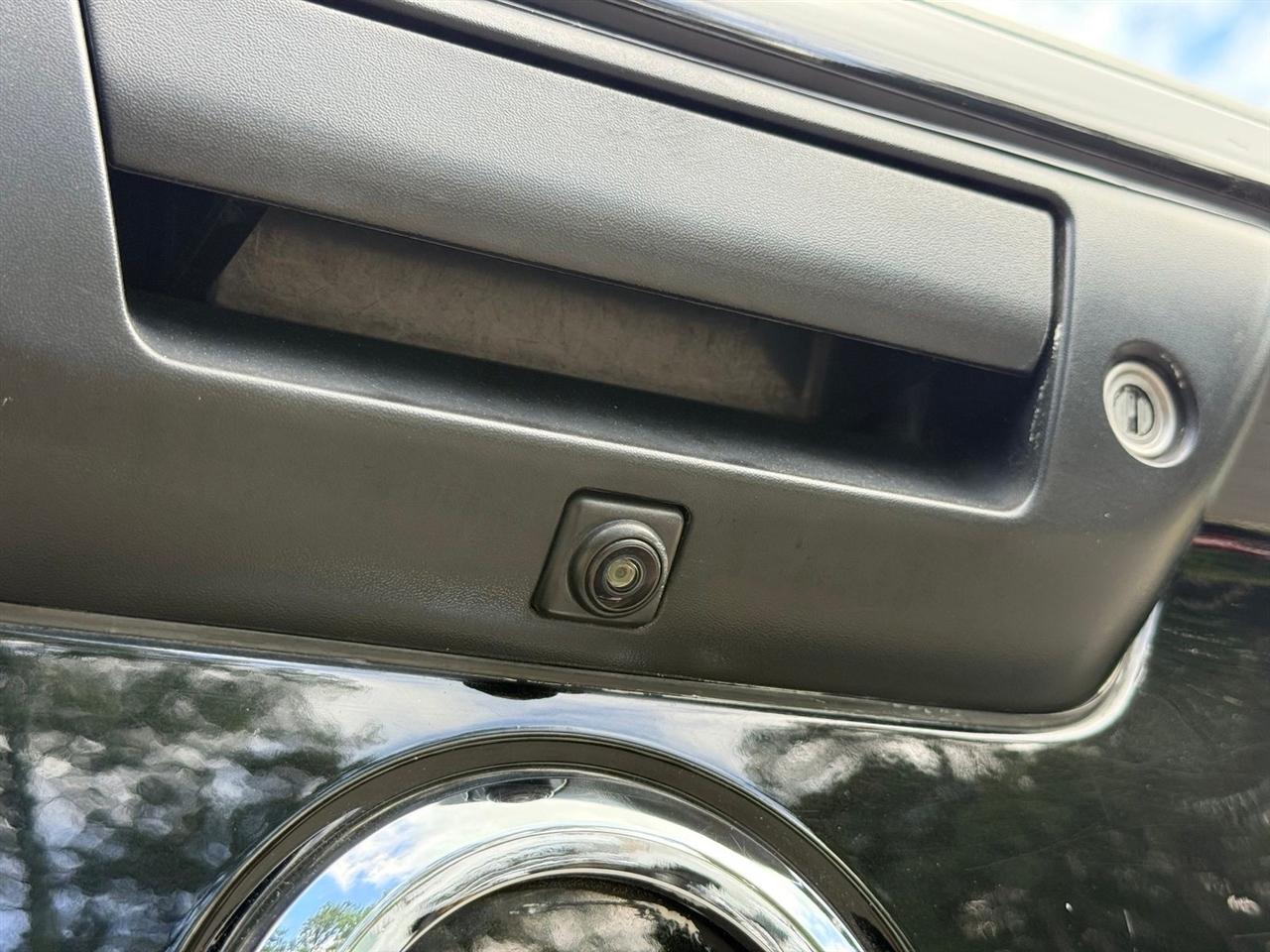 Nissan Titan  2019
