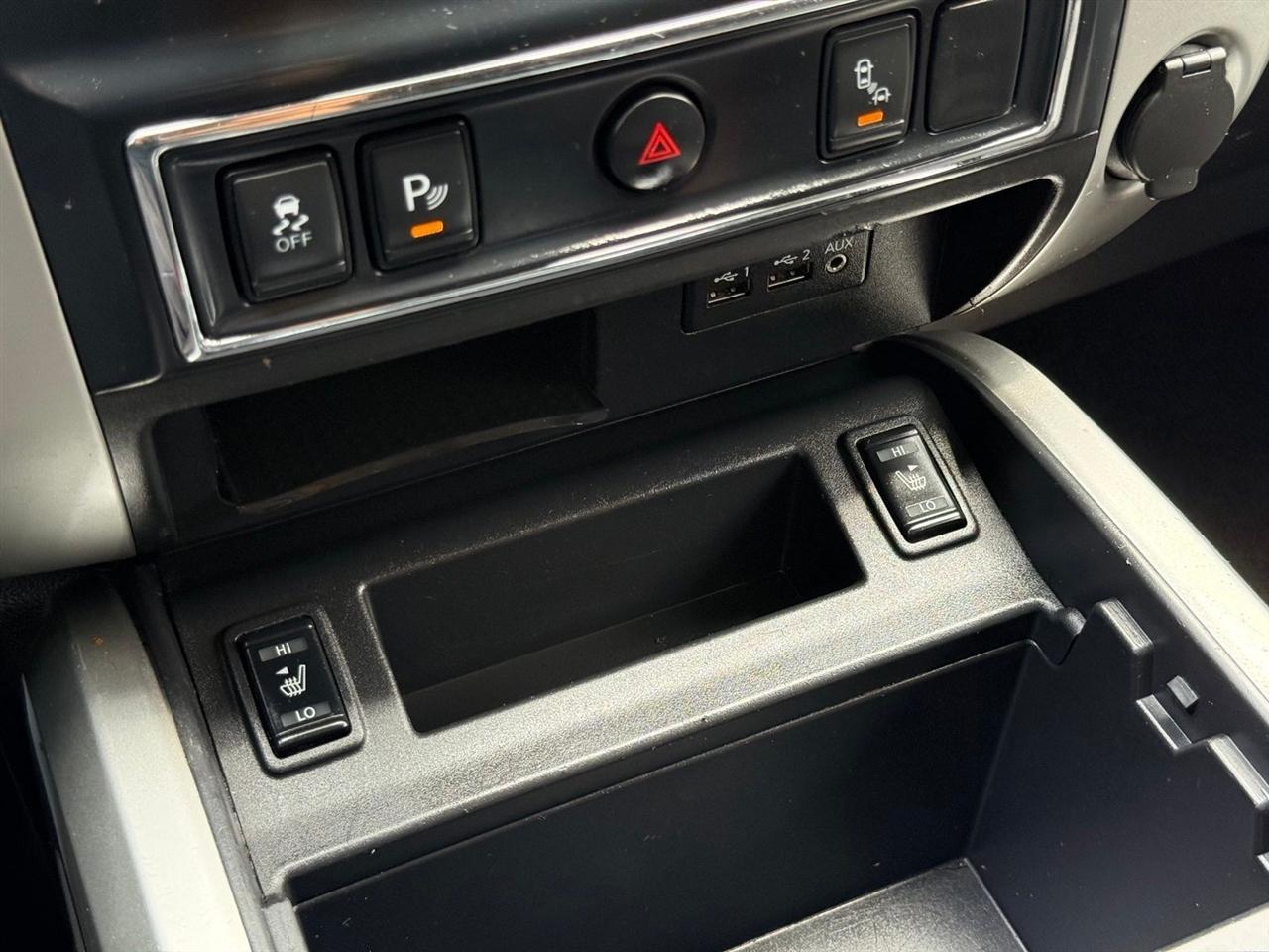 Nissan Titan  2019