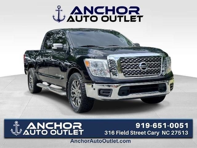Nissan Titan  2019