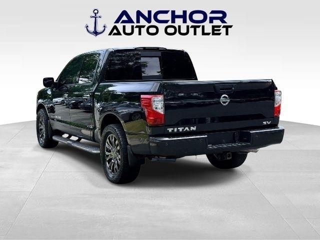 Nissan Titan  2019