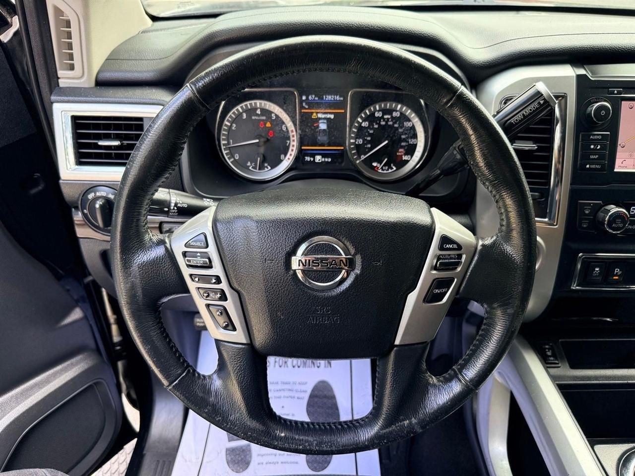 Nissan Titan  2019