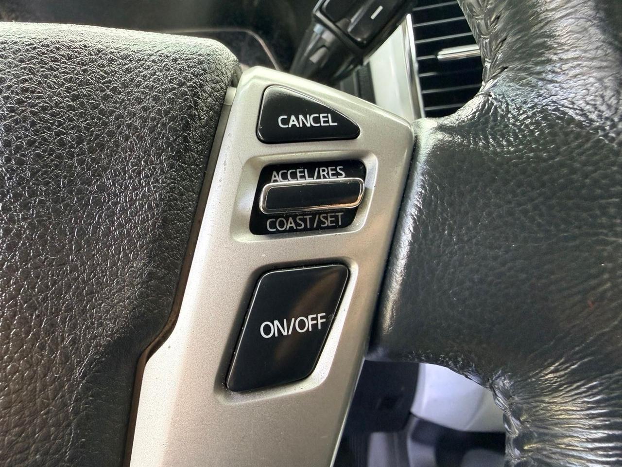 Nissan Titan  2019