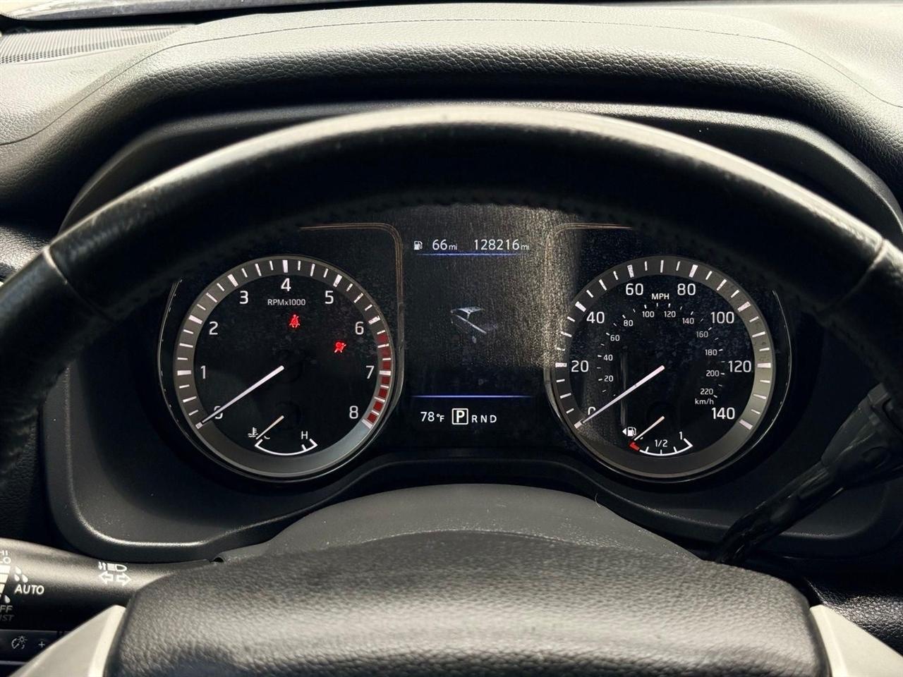 Nissan Titan  2019