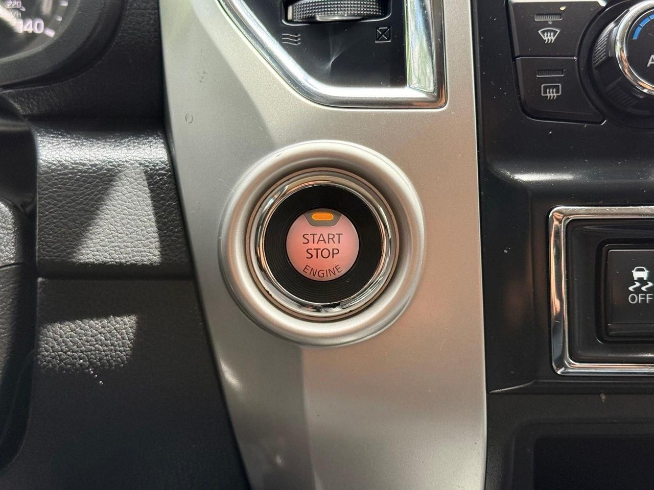 Nissan Titan  2019
