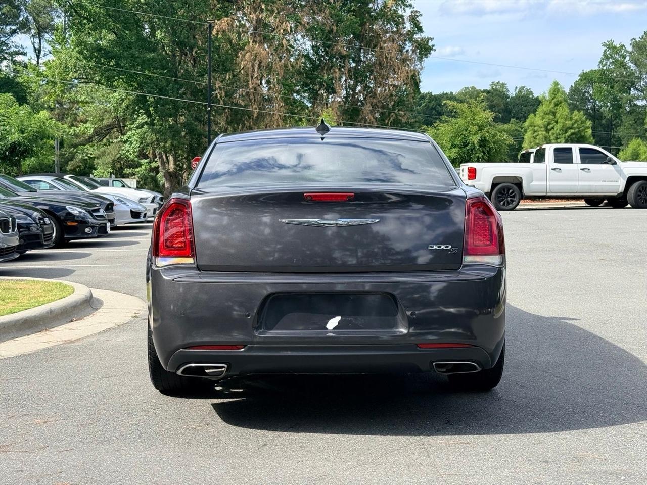 Chrysler 300  2015