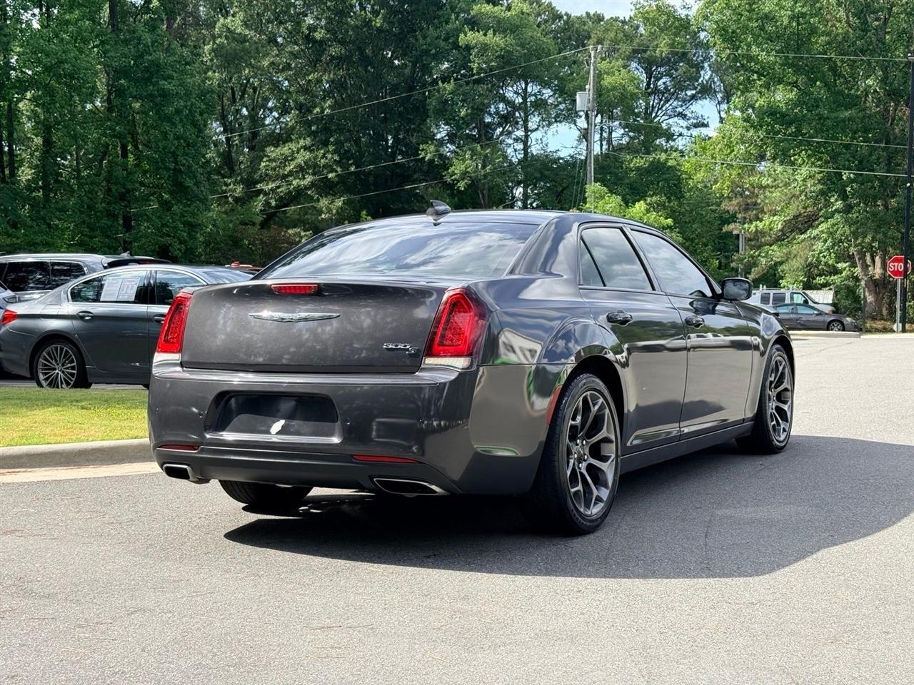 Chrysler 300  2015