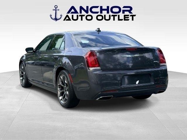 Chrysler 300  2015