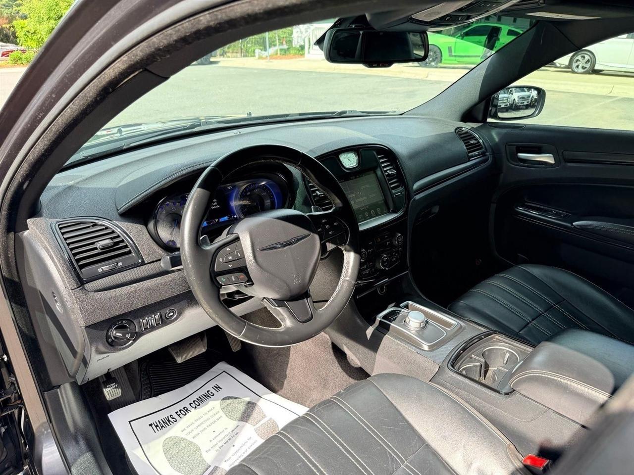 Chrysler 300  2015