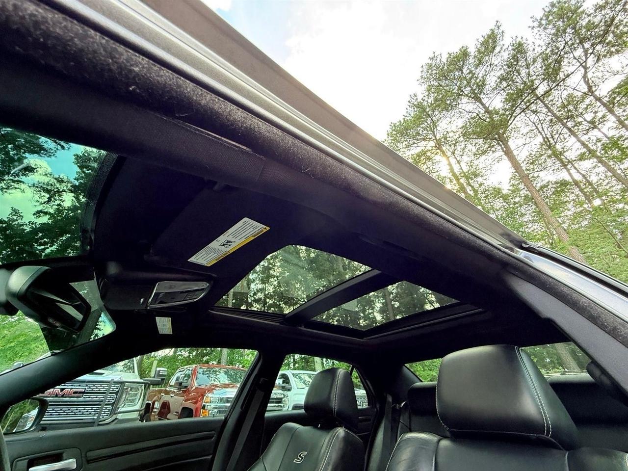 Chrysler 300  2015