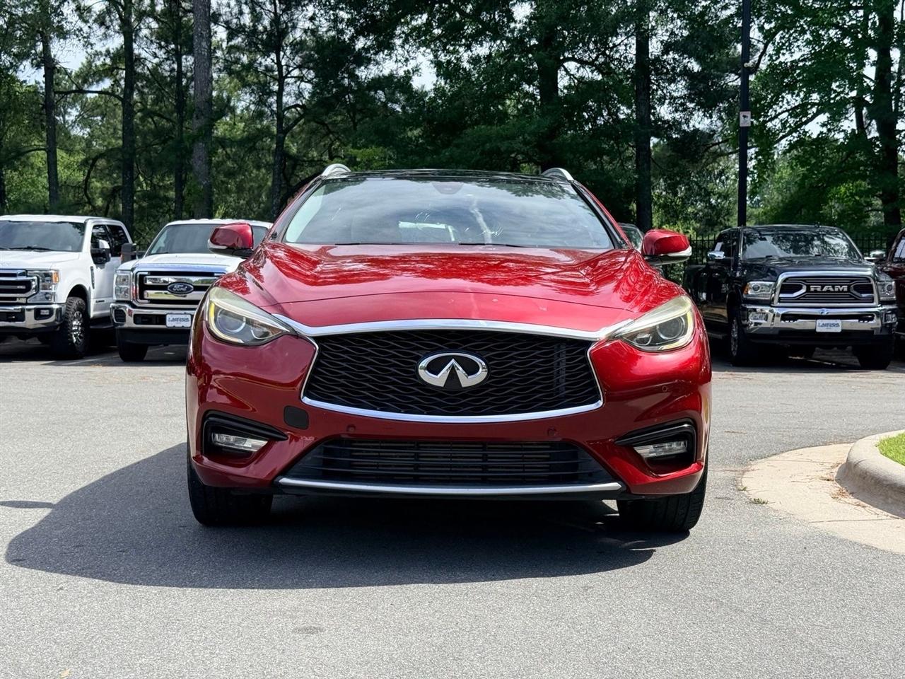 Infiniti QX30  2017